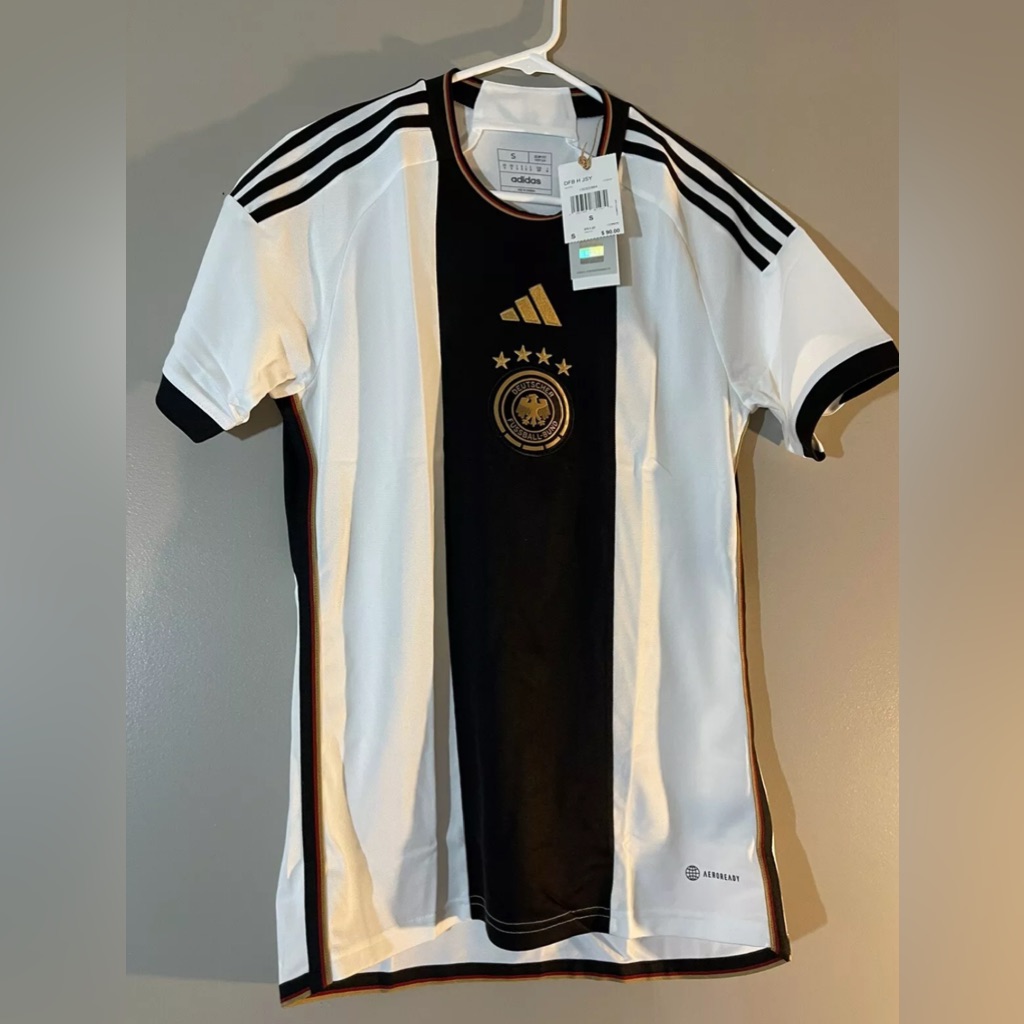 Adidas Germany Soccer National Team Slim Fit Mens Size Small New Msrp$90